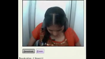 Hot Tamil Babe Flaunting Her Perfect Tits Live On Cam