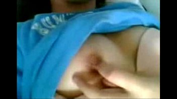 Jilat Jari Sendiri