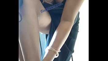 Swetha’s Bare Tamil Curves Exposed