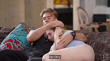 Step-dad’s Thick Cock Is The Cure For This Slutty Girl’s Needy Pussy