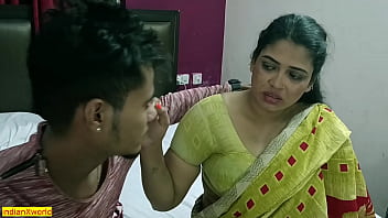 Tv Repairman Pounds Horny Housewife In Her Bedroom! Desi Milf Hardcore Action