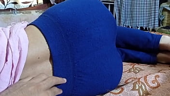 Desi Step-siblings’ Steamy Forbidden Encounter In Explicit Detail With Intimate Close-ups And Raw Hindi Moans