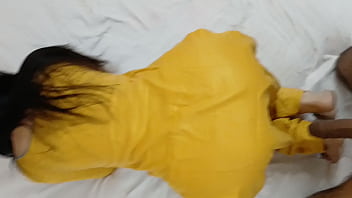 Aunty’s Plump Backside Gets Pounded Hard From Behind