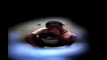 Sweaty Tamil Maid Gets Filthy In The Steamy Bathroom