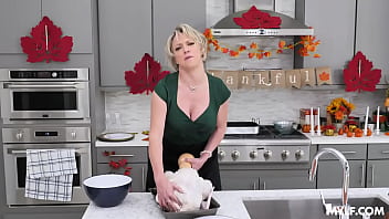 A Feast For A Filthy Milf’s Mouth