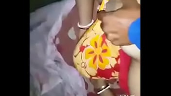 Sweaty Telugu Aunty’s Gaping Black Pussy And Sagging Heavy Tits