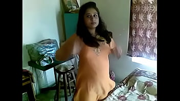 Sultry Indian Housewife Moans As Her Office Colleague Takes Her In Bed