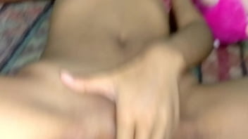 สอดใส่ในรูหีครูสาวจนกระทั่งหลั่ง