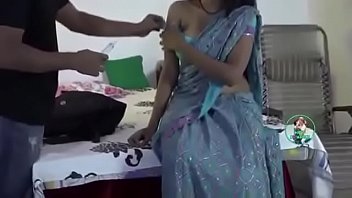 Sizzling Indian Bhabhi’s Steamy Home Visit With The Doctor
