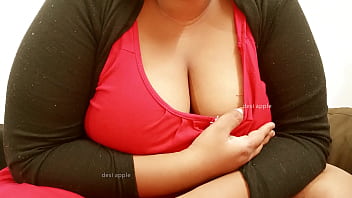 Busty Desi Aunty With Voluptuous Curves