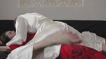 Sultry Blonde Grinds Her Wet Pussy Against A Raven-haired Beauty