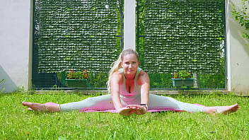 Bend And Stretch In The Sun With Stella Cardo’s Steamy Outdoor Yoga Session