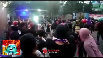 Baku Hantam Suporter Liga Indonesia Part 1: Persik Vs Psim – Adu Kasar Dan Berahi Di Tribun