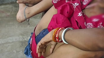 Desi Bhabhi Ka Jawani Ka Maza Ek Virgin Ladke Ke Saath Ghar Mein Hardcore Chudai