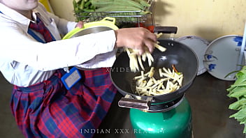 My Lusty Indian Brother’s Massive Cock Drills His Curvy Step Sister’s Tight Pussy