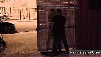 A Young Chinese Slut Gets Herself Off With A Dildo Named Poor Goldie.