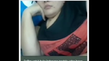 Rena’s Wet Camfrog Indonesia Show Part 2.1
