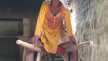 Meri Desi Patni Ne Mere Dost Ke Saath Maza Liya