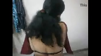 Mature Indian Woman’s Voluptuous Bosom