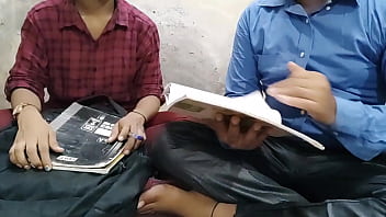 कॉलेज की छात्रा को पढ़ाई न करने पर टीचर ने जबरदस्त चुदाई दी