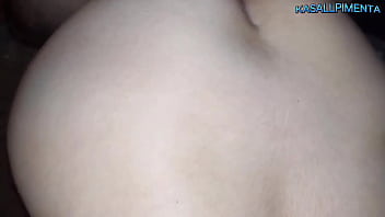 Uberista Se Junta à Putaria E Corninho Leva A Esposa Para Ser Comida Por Estranhos Em Público