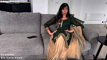 Aaliyah Yasin Slurps Down Her Step-brother’s Thick Meat During The Eid Feast