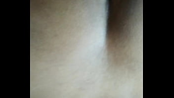 मराठी देसी आंटी के गर्म फुसफुसाहट हेडफोन में सुनकर सराबोर हो जाओ