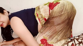 मकान मालिक ने कर्ज के बहाने उभरी हुछातियों वाली कामवाली को जोरदार तरीके से चोदा