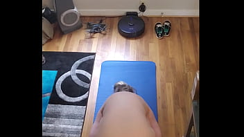 Plump Milf’s Morning Nude Yoga Session