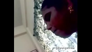 Desi Whore Deepthroating Client’s Cock In Leaked Mms