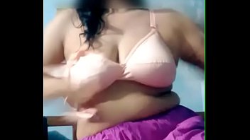 Desperate Indian Teen Pleasuring Herself Live On Cam! Voluptuous Desi Babe Flaunting Her Massive Tits