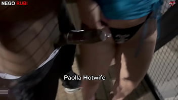 Paolla, A Hotwife Insaciável, Entregou-se Completamente A Um Homem De Pauzão Negro
