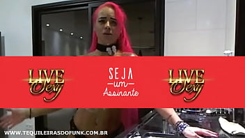 DÉbora Fantine – Live ExplÍcita – A Empregada Sexy Que Vai Te Deixar De Punho Duro