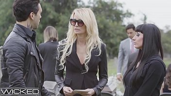 Jessica Drake’s Sinful Mouth Worship
