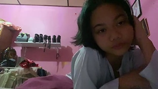 Clara Ukhty Tanggalkan Jilbab, Langsung Menggila Dalam Nafsu