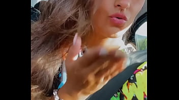 Bienvenue Dans Mon Antre, Les Coquins, Les Vacances Sont Terminées Et Je Suis De Retour, Prête à Vous Faire Oublier Le Temps Passé Loin De Moi.