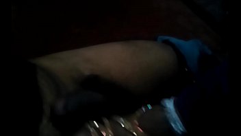 Sensual Desi Bhabhi’s Anklet-adorned Feet Teasing With Sandals