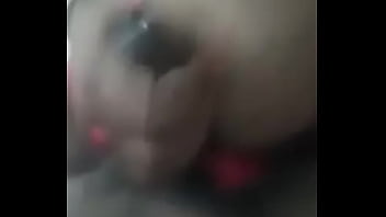 Desi Housewife’s Skilled Hand Pleasure
