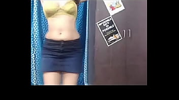Sway Your Hips Like A Bollywood Temptress