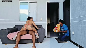 Fui Pega Levando Rola Grossa Do Irmão Do Meu Trouxa No Dia Dos Namorados