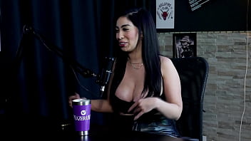 Amy Yamaguchi: De Hotwife A Devassa, Fodeu Com 16 Machos Numa Suruba De Swing Para Satisfazer Seu Marido Corno