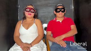 Entrevista A La Puta Que Exhibe A Su Marido Cornudo Y Sumiso.