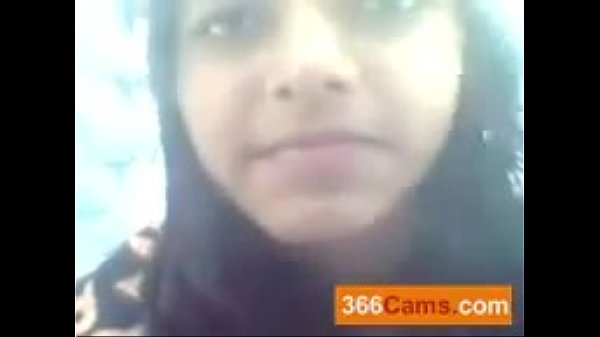 Live Teen Cams: Indian Babes Exposed