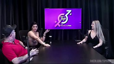 Negão Dotado Surpreende Em Programa Ao Vivo E Mete Nas Duas Esposas Enquanto O Marido Corninho Assiste.