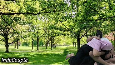 Passionate Muslim Lovers Risk It All For Wild Outdoor Tryst In Public Park
