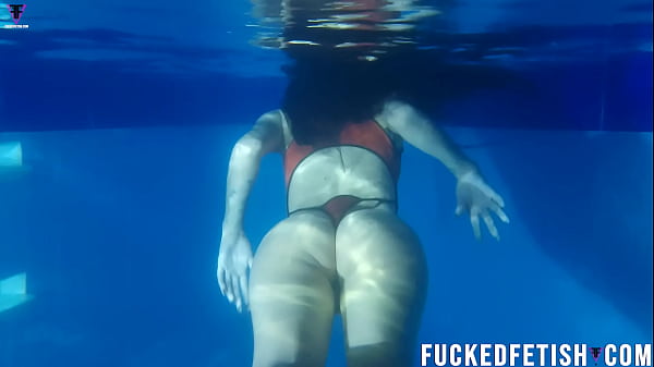 Submerged Seduction: Helen’s Aquatic Gaze Through A Poolside Mask