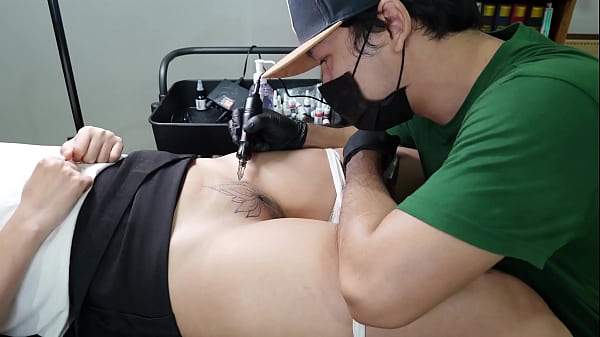 Inked Lust: A Tattoo Master’s Deep, Unprotected Claim On His Willing Canvas