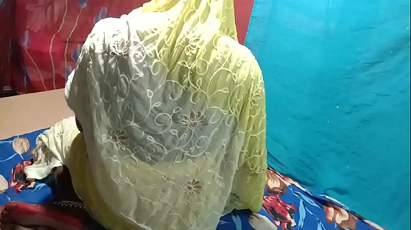 भाभी की गर्म चुदाई काला लंड लेकर