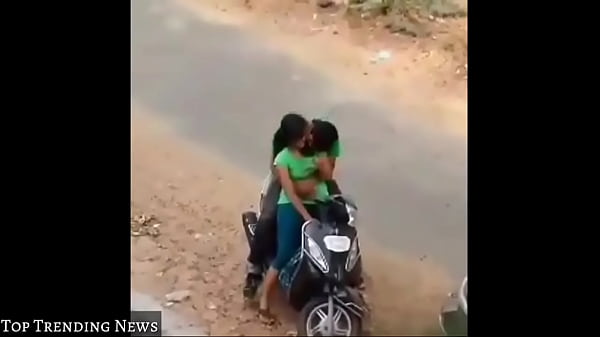 Sizzling Indian Housewife Rekindles Old Flames With Former Lover In Steamy 2018 Rendezvous