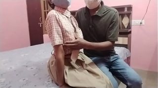 Desi Schoolgirl’s Wild Outdoor Fuck Session With Hindi Moans